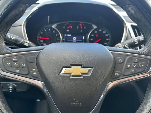 Used 2020 Chevrolet Equinox LT image 25