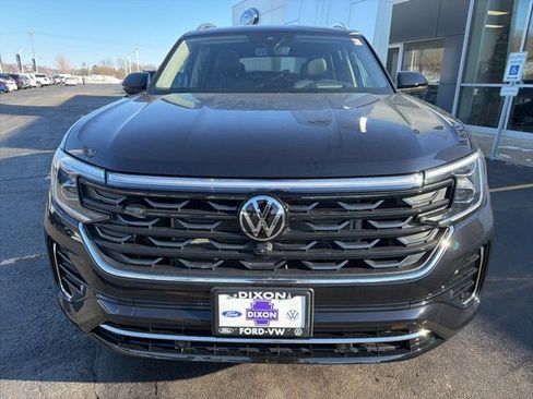 New 2026 Volkswagen Atlas SEL Premium R-Line AWD/4WD image 2