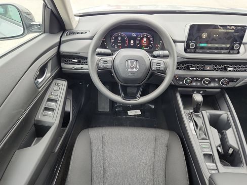 New 2025 Honda Accord SE image 7