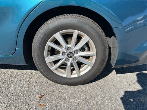 Certified 2025 Toyota Camry LE image 9