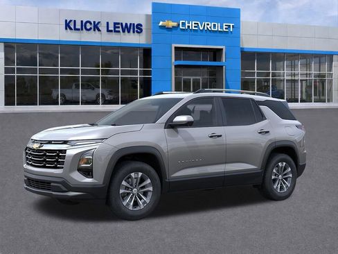 New 2026 Chevrolet Equinox LT w/ Safety and Technology Package AWD/4WD image 2