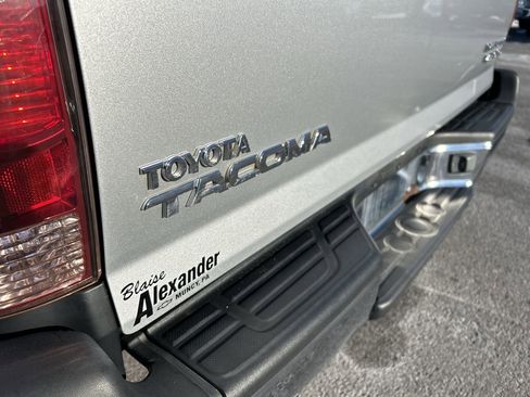 Used 2007 Toyota Tacoma PreRunner image 11