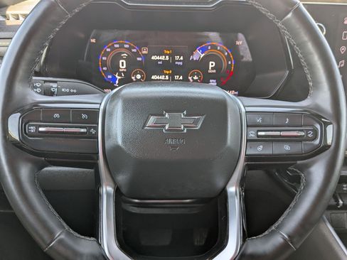 Certified 2024 Chevrolet Colorado ZR2 w/ ZR2 Convenience Package III AWD/4WD image 16