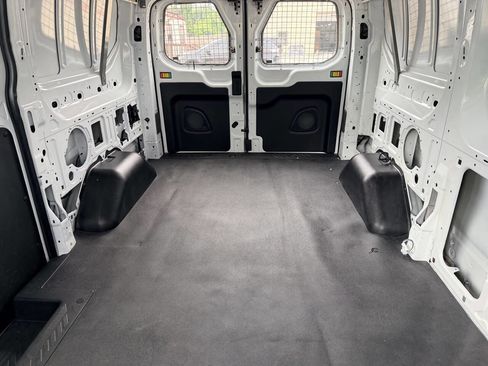 Used 2024 Ford Transit 150 Low Roof w/ Upfitter Package RWD image 37