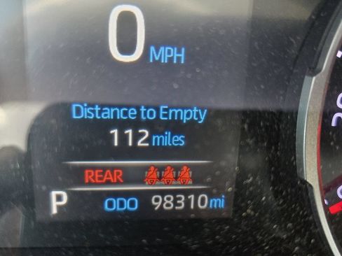 Used 2022 Toyota RAV4 LE AWD/4WD image 22