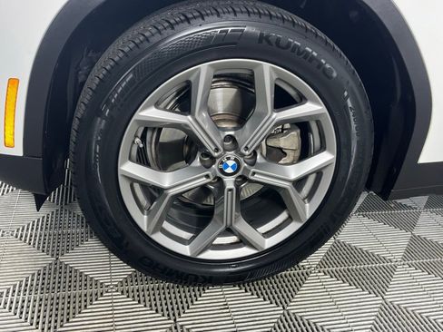 Used 2023 BMW X3 sDrive30i w/ Premium Package image 12