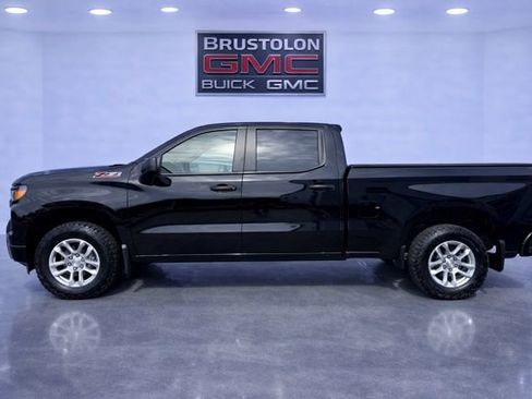 Used 2024 Chevrolet Silverado 1500 W/T w/ WT Value Package image 3