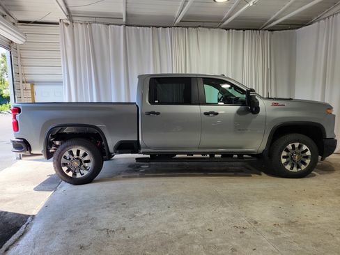 New 2025 Chevrolet Silverado 2500 Custom w/ Custom Value Package image 4