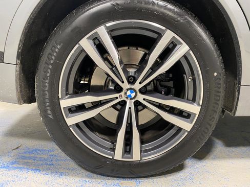 Used 2024 BMW X7 xDrive40i w/ Executive Package image 29