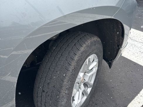 Used 2025 Chevrolet Silverado 1500 LT image 10