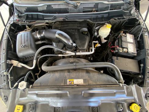 Used 2015 RAM 1500 Laramie w/ Convenience Group AWD/4WD image 24