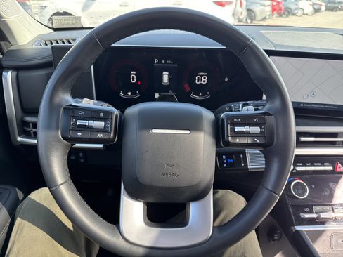 Used 2025 Hyundai Santa Fe XRT image 17