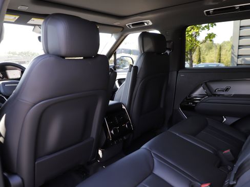 New 2026 Land Rover Range Rover Sport SE AWD/4WD image 13