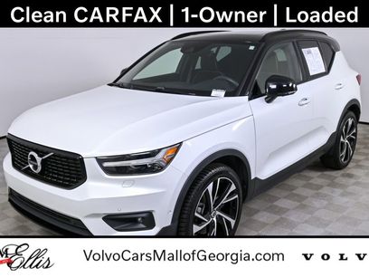 Used 2021 Volvo XC40 T5 R-Design w/ Advanced Package