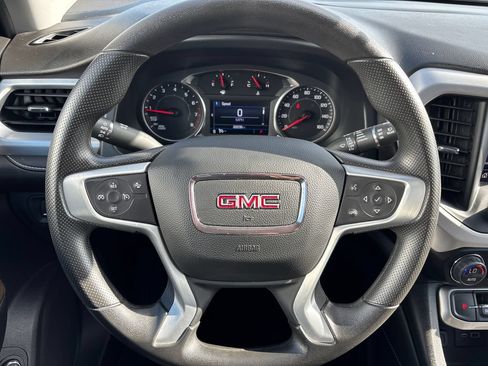 Certified 2023 GMC Acadia SLE w/ Driver Convenience Package FWD image 13