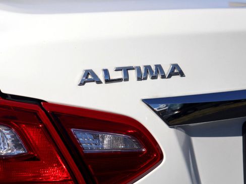 Used 2017 Nissan Altima 2.5 S w/ Power Driver Seat Package image 27