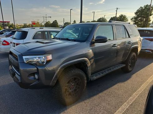 Used 2016 Toyota 4Runner TRD Pro AWD/4WD image 4