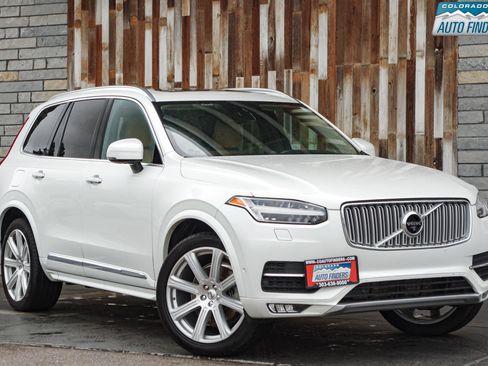 Used 2016 Volvo XC90 T6 Inscription w/ Vision Package AWD/4WD image 9
