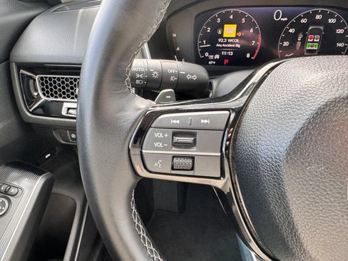 Used 2024 Honda Civic Touring image 17