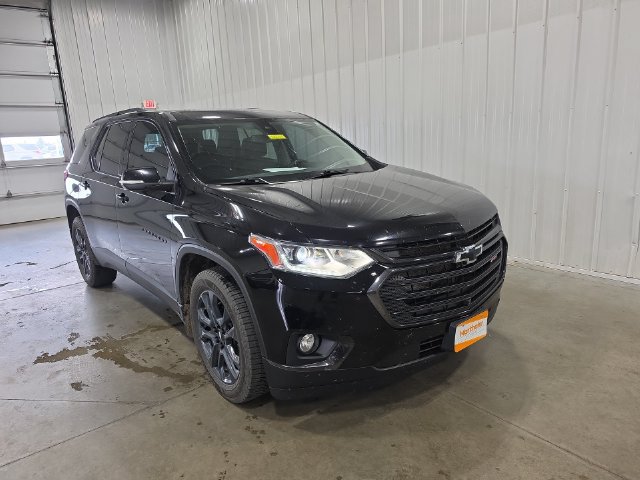 Used 2021 Chevrolet Traverse RS w/ LPO, Floor Liner Package AWD/4WD image 2
