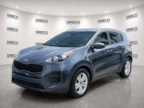 Used 2018 Kia Sportage LX w/ LX Popular Package FWD image 3