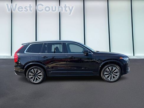 Used 2020 Volvo XC90 T6 Momentum w/ Protection Package AWD/4WD image 2