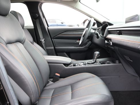 Used 2024 MAZDA CX-50 AWD 2.5 S w/ Cargo Package image 11