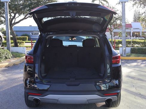 Used 2023 Chevrolet Blazer LT image 17