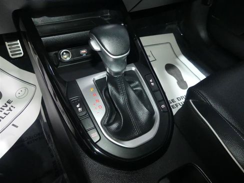 Used 2023 Kia Forte GT-Line w/ GT-Line Premium Package FWD image 39