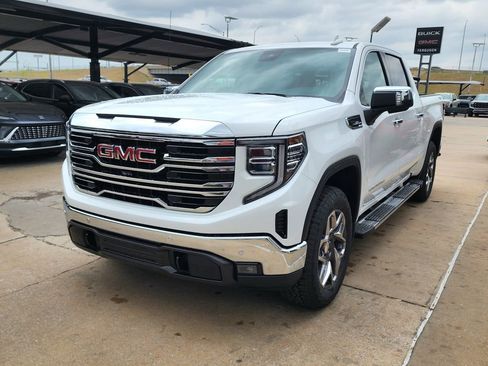 New 2026 GMC Sierra 1500 SLT w/ SLT Premium Plus Package image 8