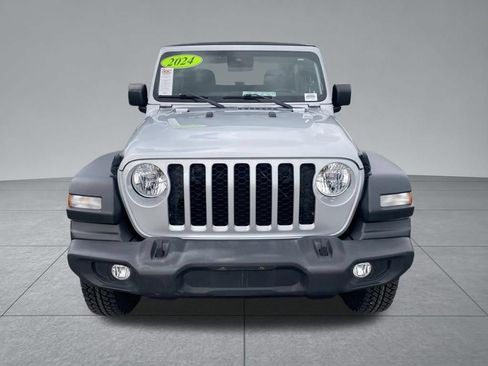 Used 2024 Jeep Wrangler Sport AWD/4WD image 20
