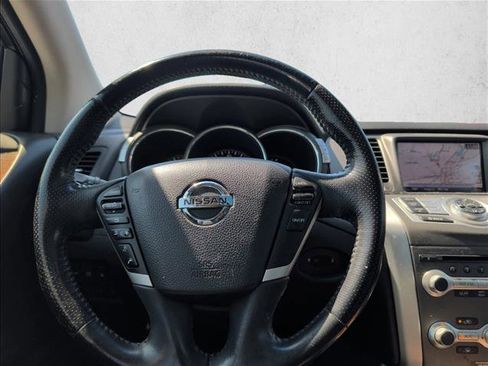 Used 2013 Nissan Murano LE w/ Platinum Pkg FWD image 18