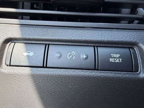 Certified 2024 Nissan Altima 2.5 SR FWD image 17