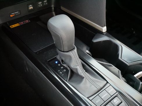 Certified 2025 Toyota Camry LE FWD image 24