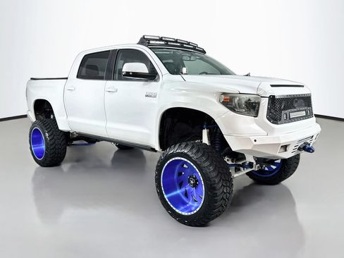 Used 2014 Toyota Tundra Platinum AWD/4WD image 4
