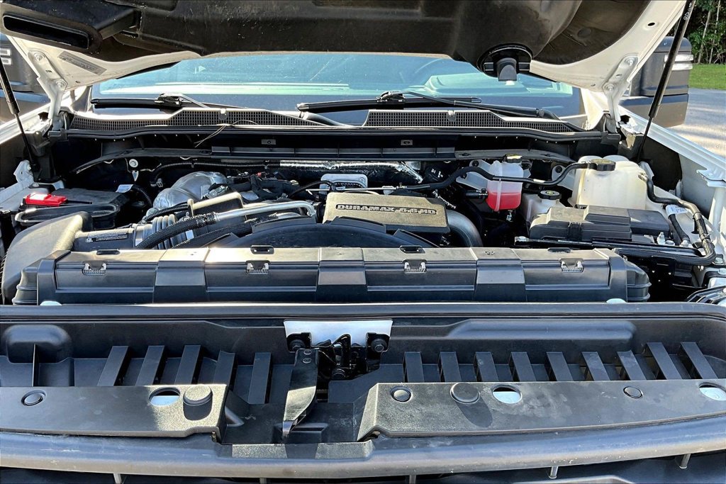 Used 2025 Chevrolet Silverado 2500 LT w/ Convenience Package AWD/4WD image 33