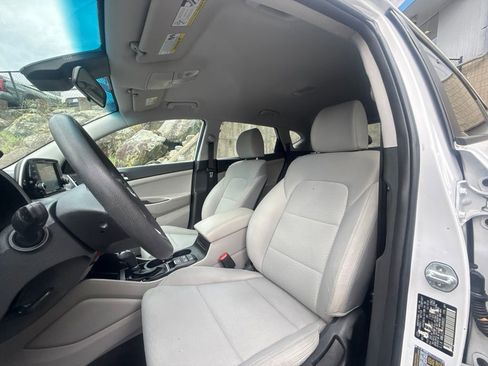 Used 2019 Hyundai Tucson SE AWD/4WD image 14