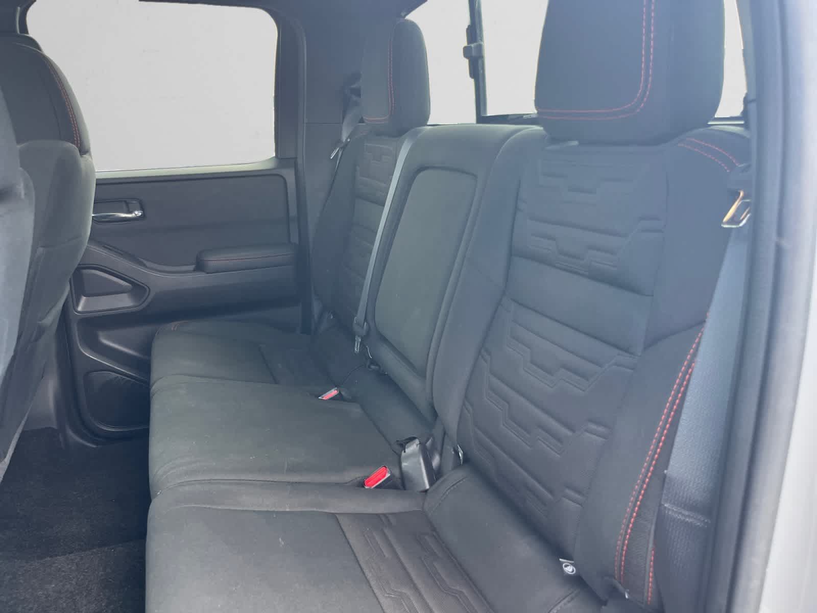 Used 2023 Nissan Frontier PRO-4X w/ Pro Convenience Package AWD/4WD image 13