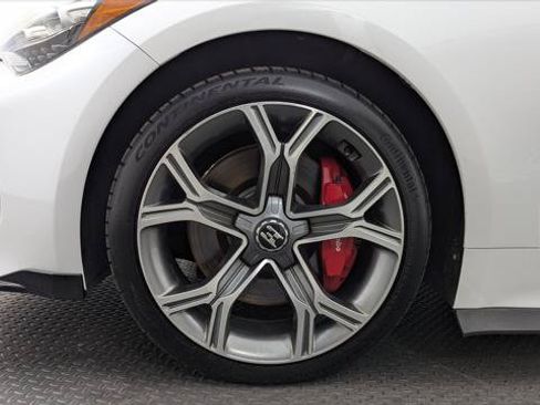 Used 2019 Kia Stinger GT AWD/4WD image 31