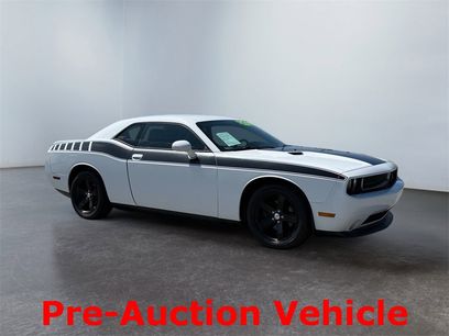 Used 2014 Dodge Challenger SXT