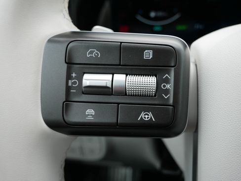Certified 2026 Hyundai Palisade SEL Premium AWD/4WD image 29