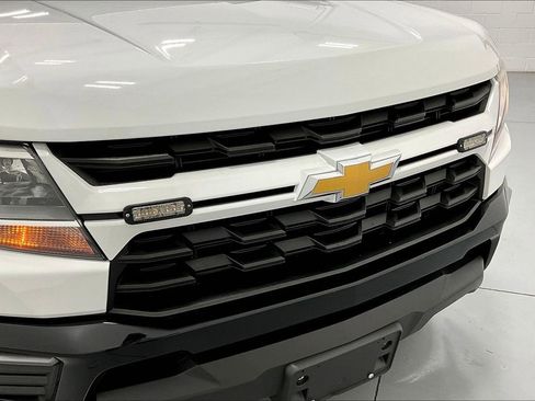 Used 2022 Chevrolet Colorado LT w/ Fleet Safety Package image 36