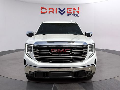New 2026 GMC Sierra 1500 SLT w/ SLT Premium Plus Package AWD/4WD image 9