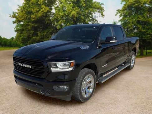 Used 2019 RAM 1500 Big Horn AWD/4WD image 4