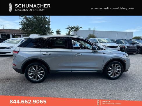 Used 2021 Lincoln Corsair FWD w/ Premium Package image 8