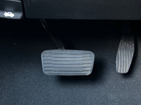 Used 2024 Chevrolet Tahoe LT image 44