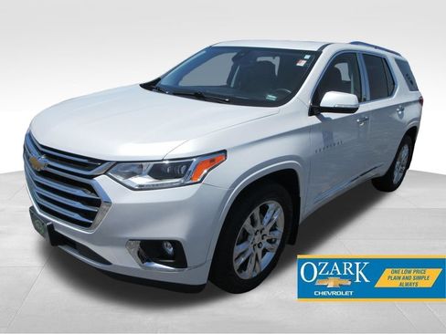 Certified 2018 Chevrolet Traverse High Country AWD/4WD image 1