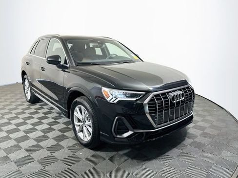 Used 2025 Audi Q3 2.0T Premium w/ Convenience Package AWD/4WD image 1