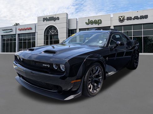 Used 2020 Dodge Challenger SRT Hellcat Redeye RWD image 7