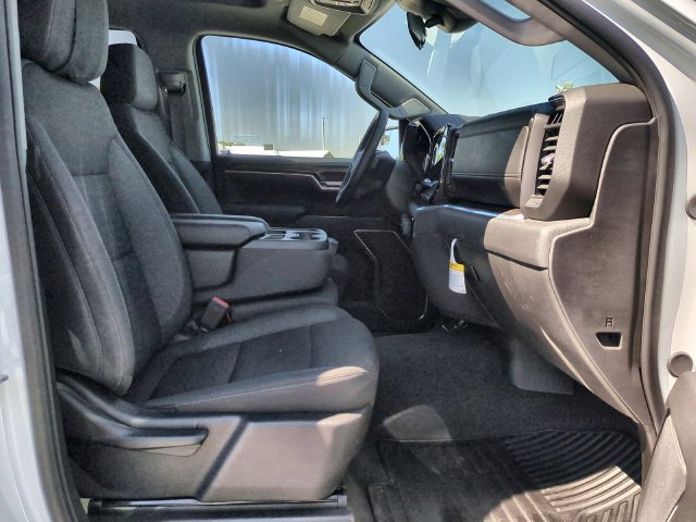 Certified 2026 Chevrolet Silverado 1500 LT AWD/4WD image 36